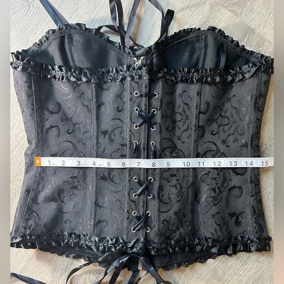 black silky floral intricate  corset with ties- silver hardware- no brand - Picture 2 of 13